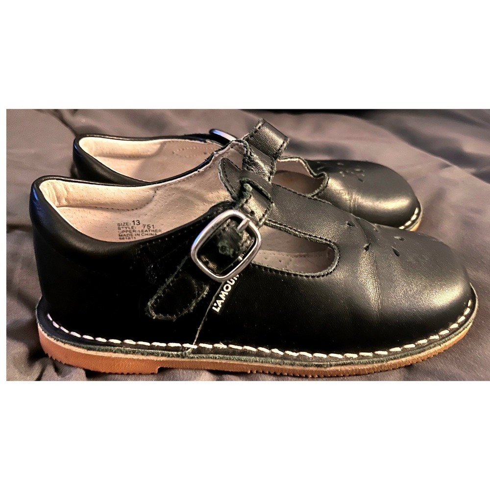 L'Amour Girls Black Leather T-Strap Mary Jane Shoes Floral Perforated Size 13‎